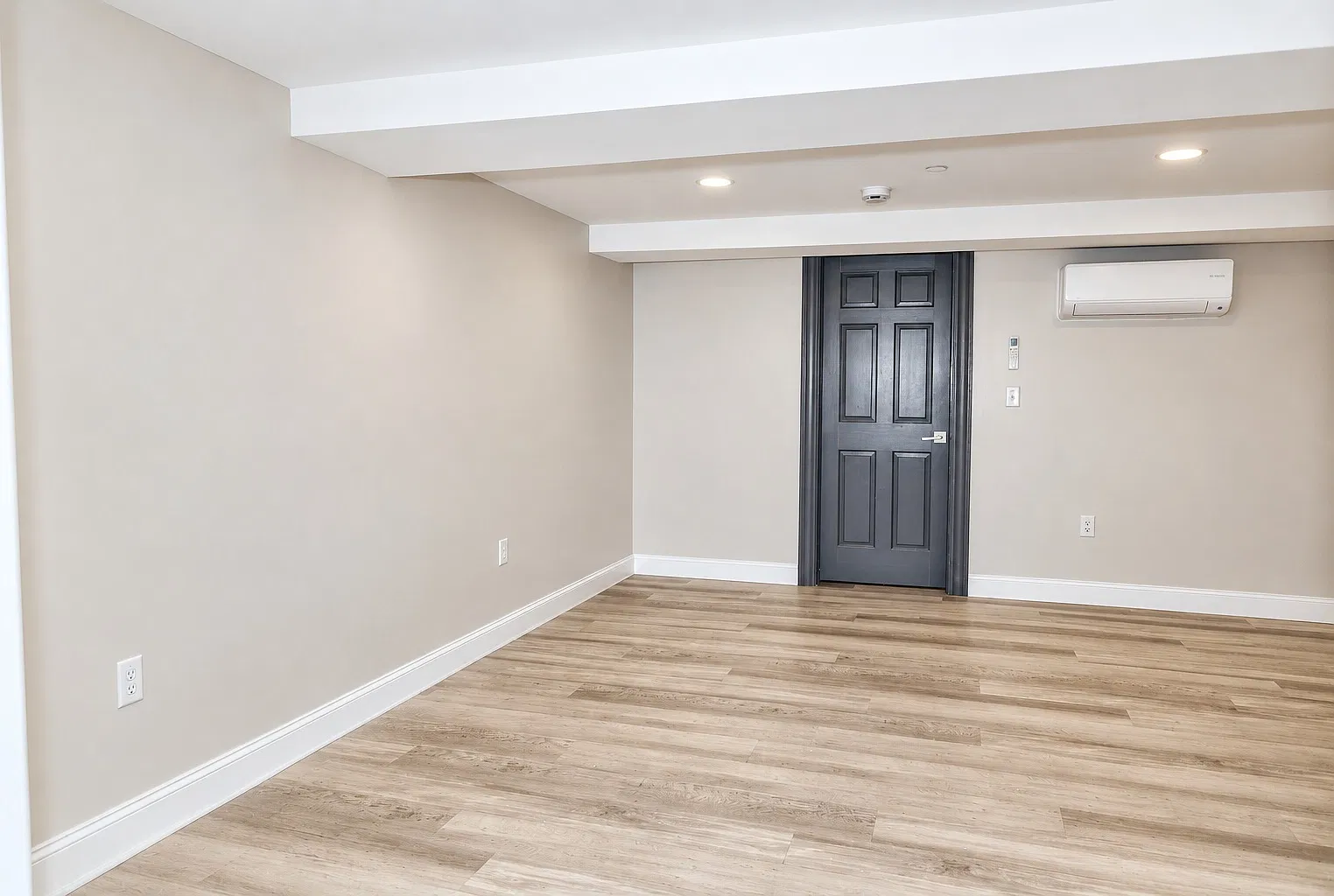 1 bed, 750 sqft, $1,900 — Photo 3