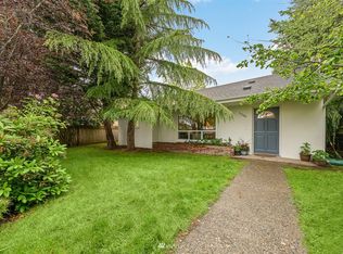 10248 20th Ave SW, Seattle, WA 98146