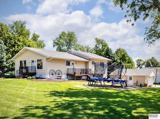 512 5th St, Yutan, NE 68073