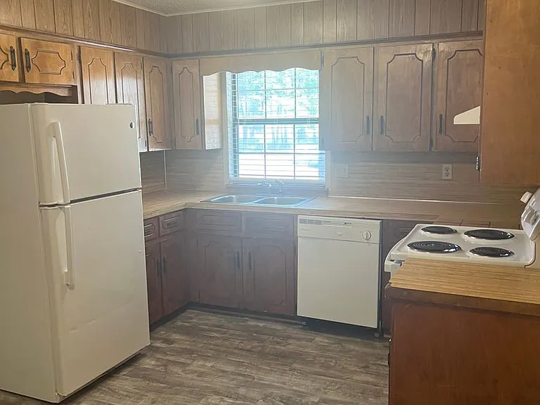 9 Pinewood Ct — Photo 6