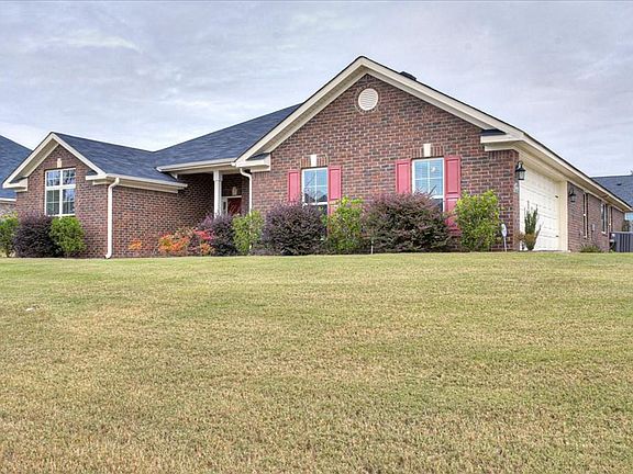 3rd image of 4809 Ken Miles Dr