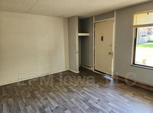 3009 12th Ave SW APT 114, Cedar Rapids, IA 52404