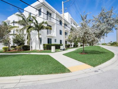 2651 NE 212th Ter UNIT 300, Miami, FL, 33180