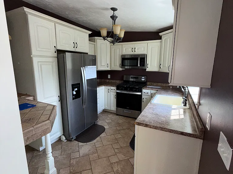 396R Washington St — Photo 3