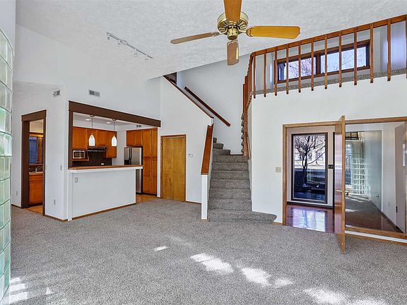 5th image of 3110 E Tara Dr