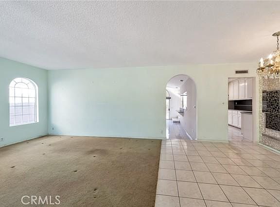 4th image of 13322 Judah Ave