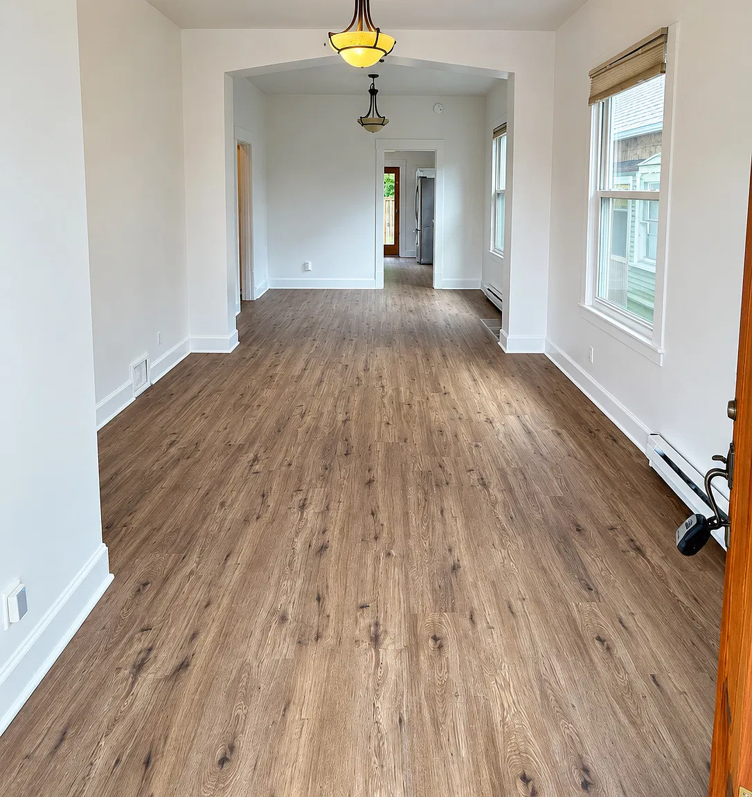 3 bed, 1250 sqft, $4,000 — Photo 2