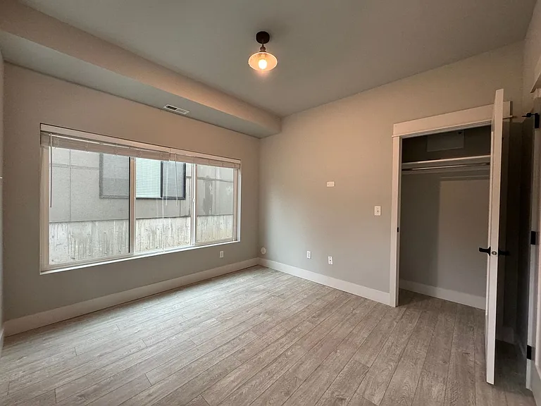 The Ledge At Five Mile! **Move In Special: $1,000 Off First Month's Rent** — Photo 29
