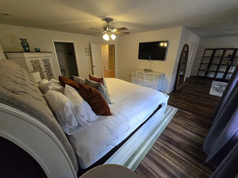 217 Alameda Ave — Photo 21