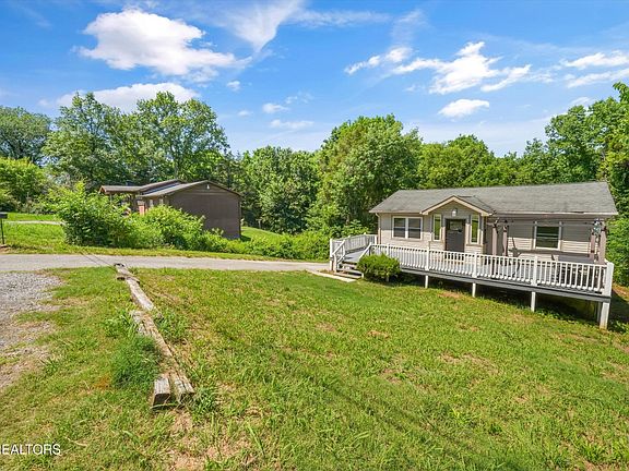 5th image of 3311 Big Cove Ln