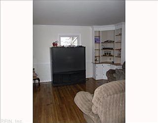 5th image of 186 Alpine St