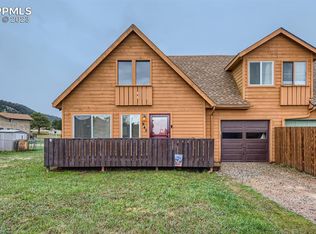 945 Forest Hill Rd, Woodland Park, CO 80863