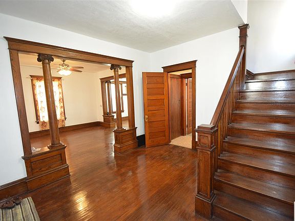 4th image of 614 15th St