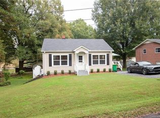 312 E 2nd St, Oakboro, NC 28129