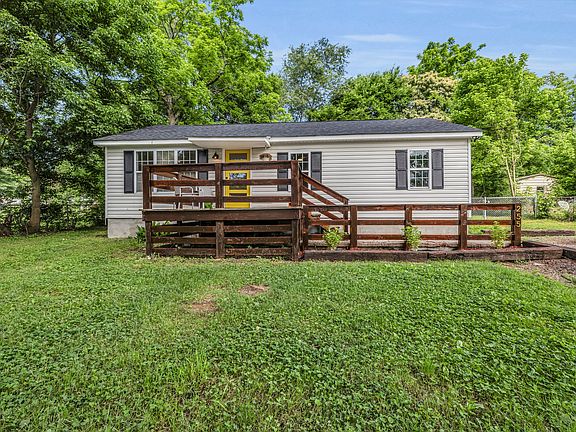 4th image of 255 Dixie Dr NE