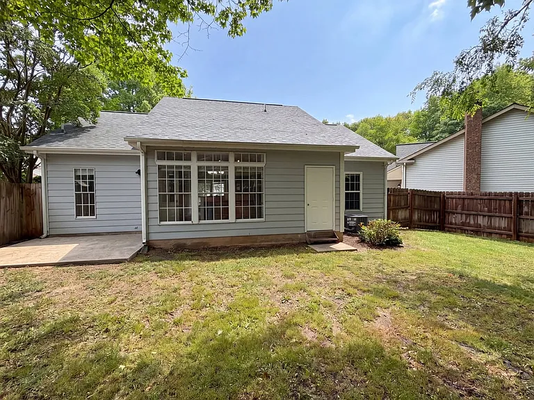 4809 Pennant Pl — Photo 7