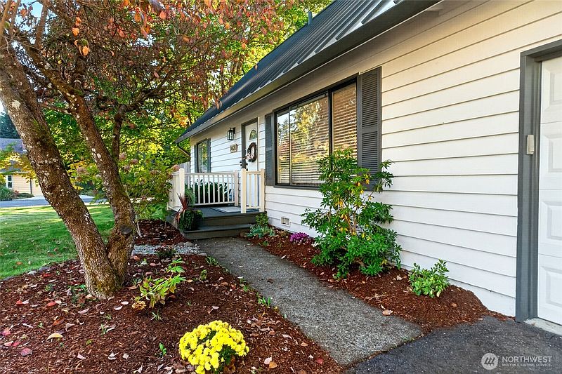 4th image of 14620 SE 140th Street