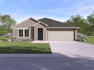 1324 Chavis St, Gentry, AR 72734