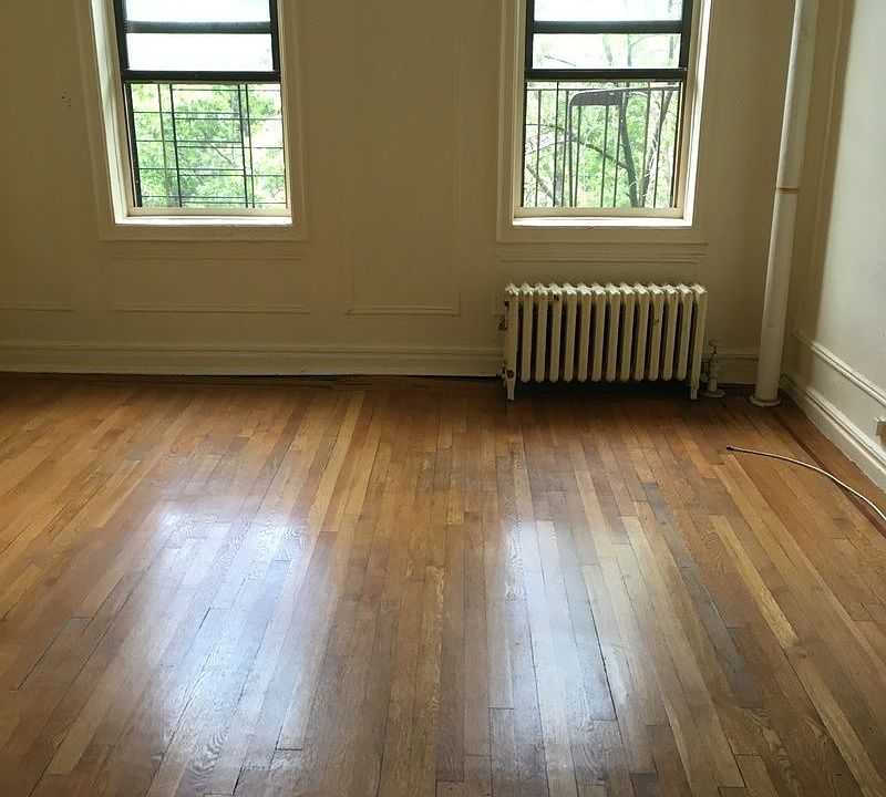 2nd image of 2420 Bronx Park E APT 5E