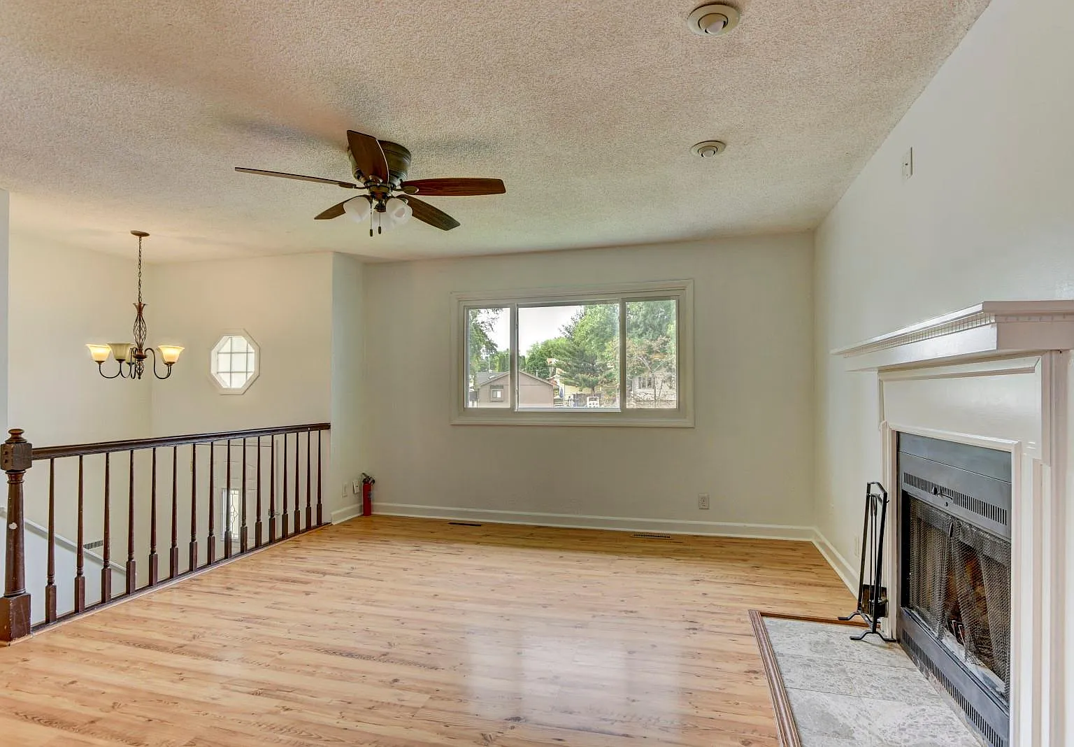 3514 Glory Cir — Photo 3