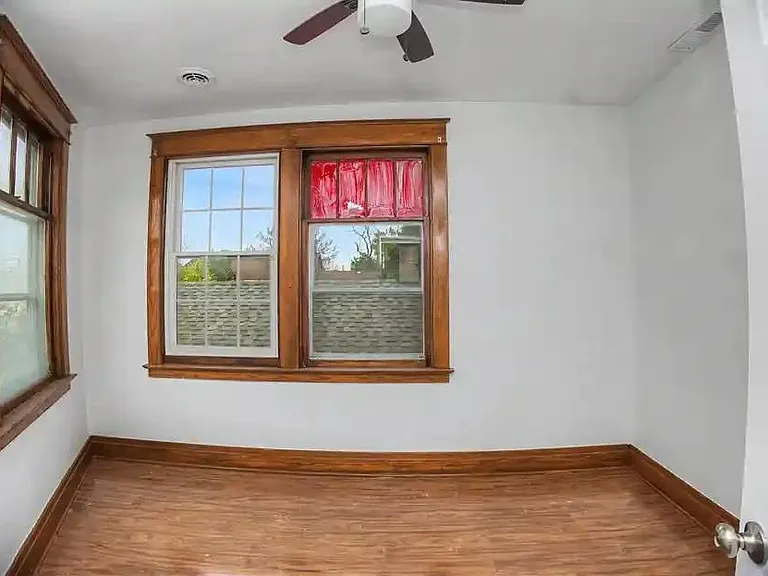 2015 Genesee St #UPPER — Photo 10
