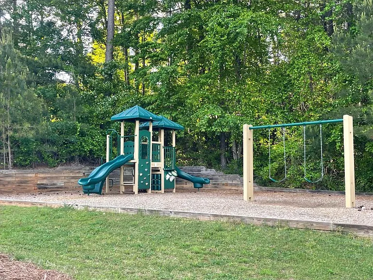 150 Riverclub Rd — Photo 8