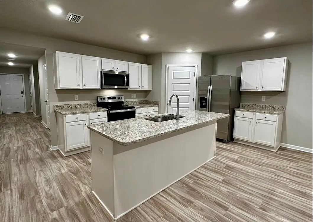 436 Paget Dr - 1 — Photo 3
