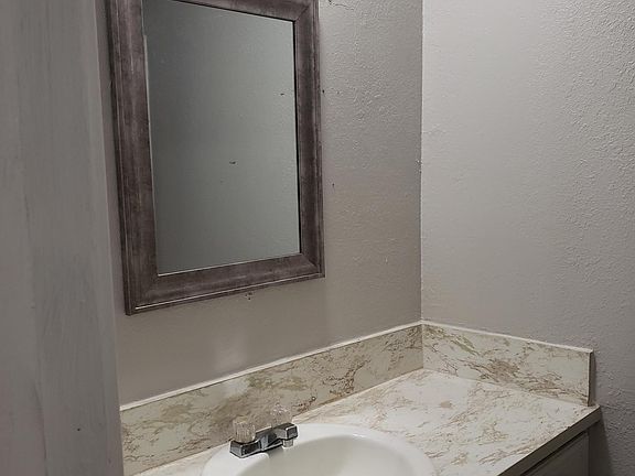 5th image of 1400 Woodbine St #1