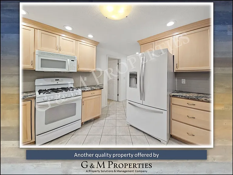 44 Chester Ave — Photo 13