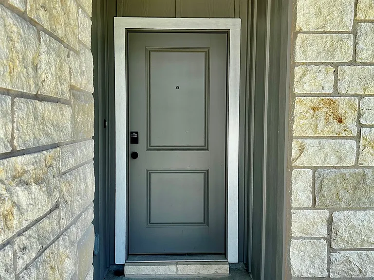 3807 Sugar Hackberry Trl #B — Photo 3