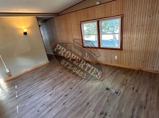 17 Pleasant, Oakland, ME 04963