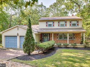 1039 Shawnee Ln, Shamong, NJ 08088