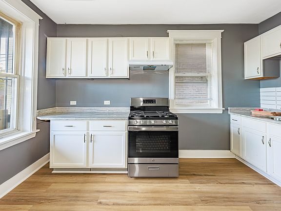 5th image of 1445 S Kostner Ave #1