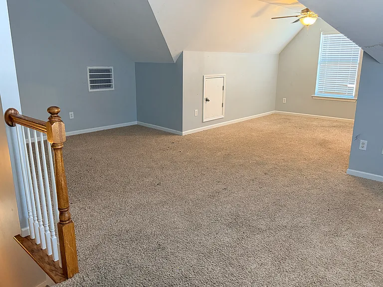 2938 Summit Dr — Photo 28