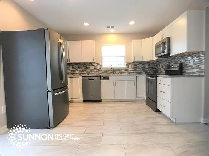 6439 Saint Bernard Way — Photo 13