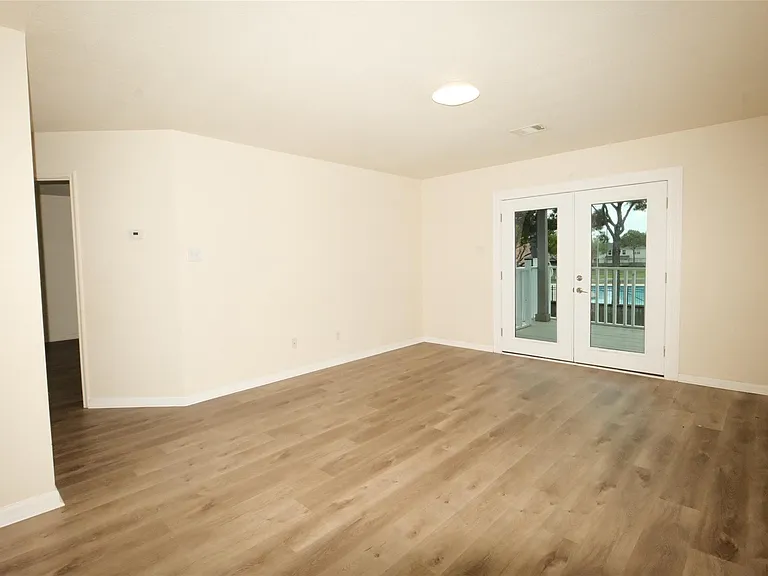 15514 Satsuma Point Ct — Photo 10
