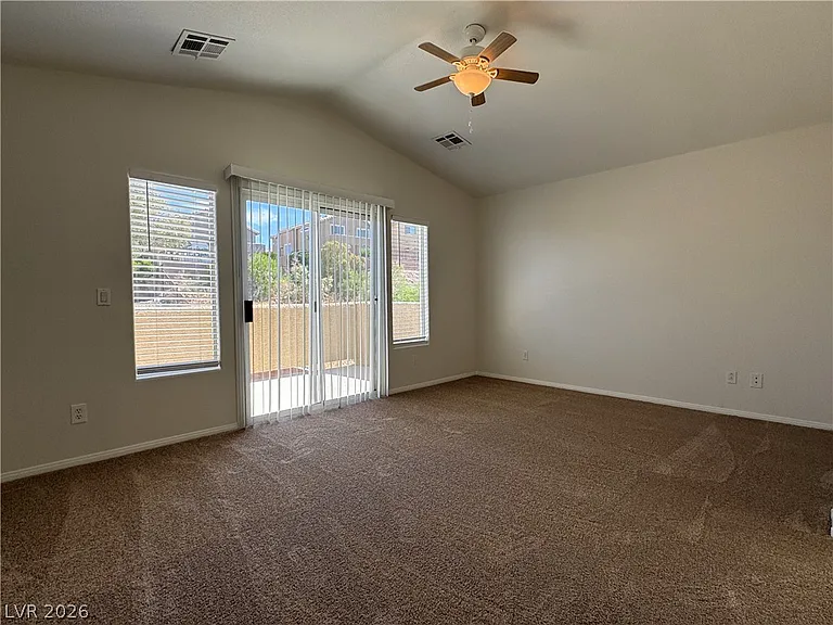 5029 Ivy Creek Ct — Photo 29