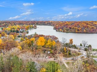 876 Thornapple River Dr SE, Ada, MI 49301