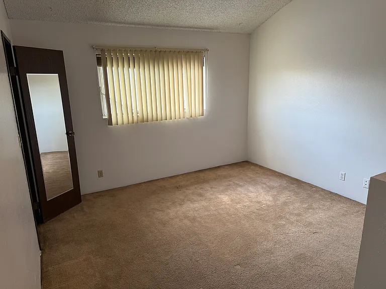 5246 Golden Ln #D — Photo 17