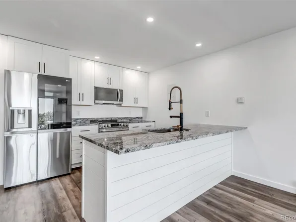 1150 Golden Cir 409, Golden, CO 80401