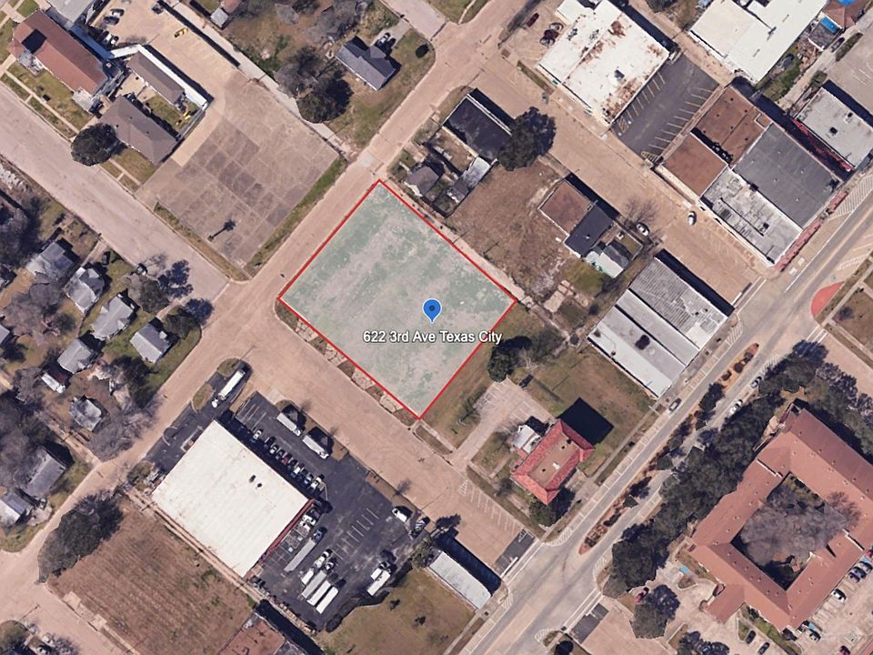 2nd image of 622 3rd Ave N