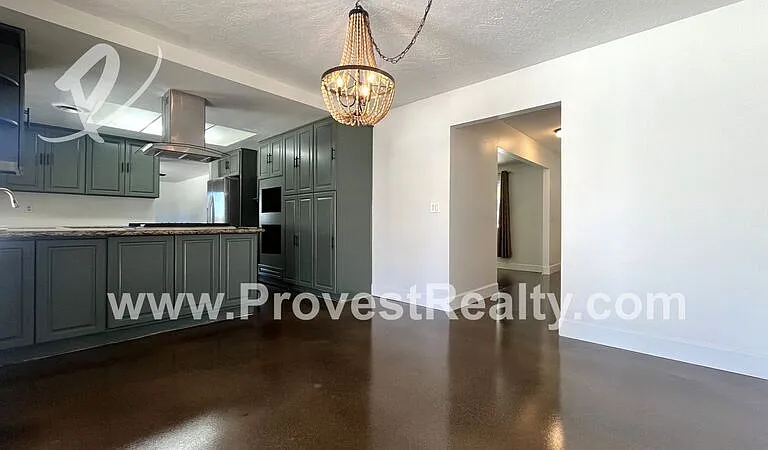18370 Danbury Ave — Photo 10
