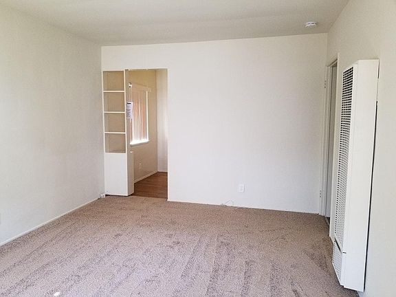 4th image of 4086 W El Segundo Blvd APT D