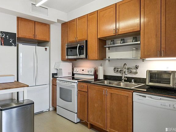 3rd image of 888 7th St Unit 112