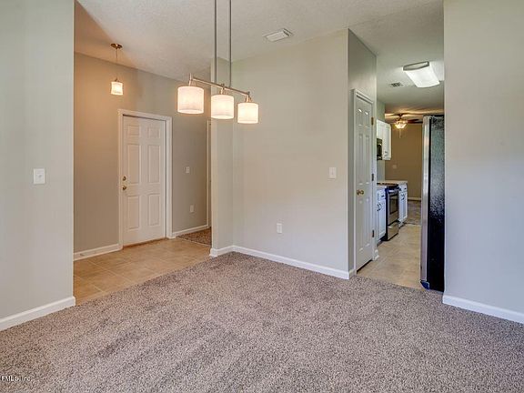 4th image of 3000 Pilar Ln