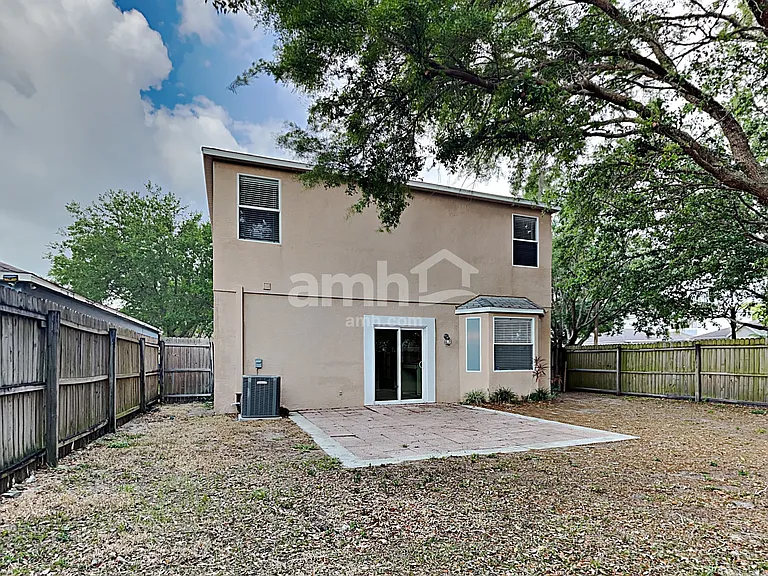 1002 Harvest Moon Dr — Photo 17