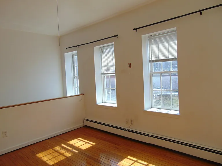 175 Union St #1 — Photo 5