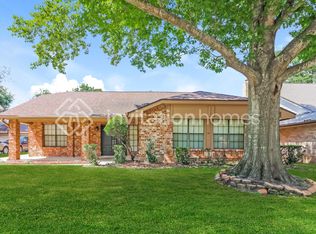 15522 Four Leaf Dr, Houston, TX 77084