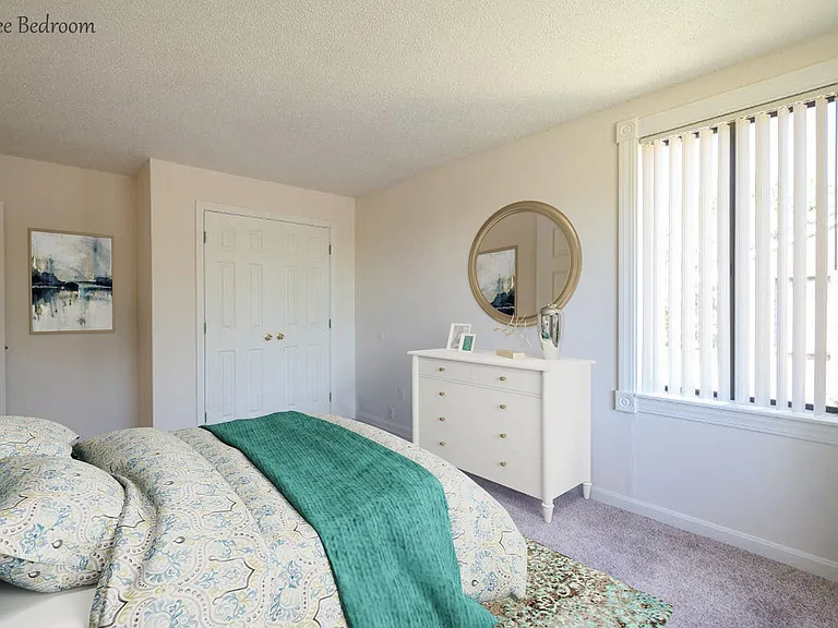 Hathaway Farms Townhomes at Northampton — Photo 31