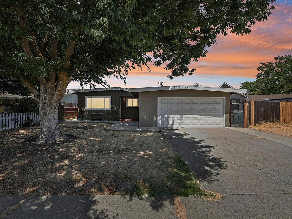 1st image of 160 Tahoe Drive